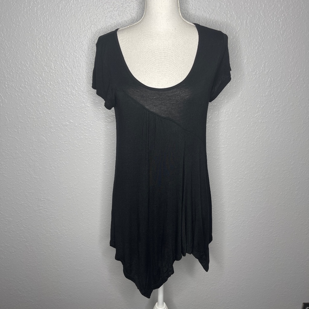 Storm Black Large Tunic‎ top